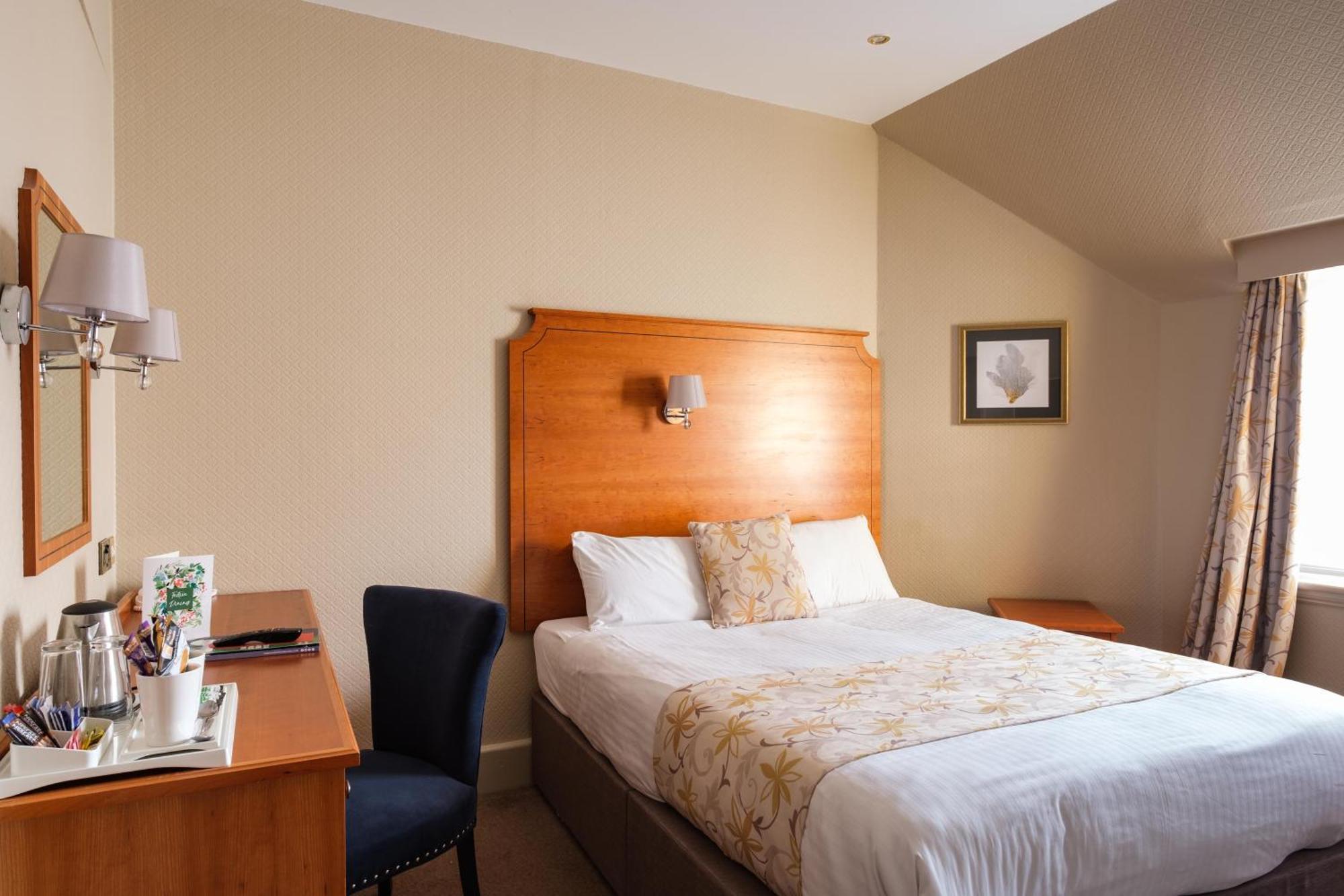 Moor Hall Hotel & Spa Саттон-Колдфілд Номер фото